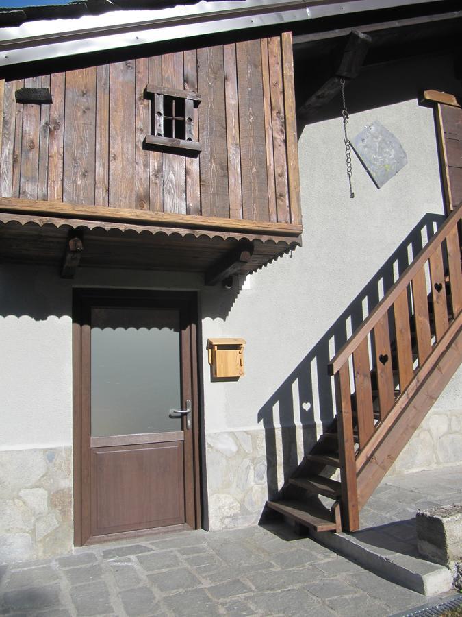 Maison Des Abeilles Vda Gressan N 0028 Exterior foto